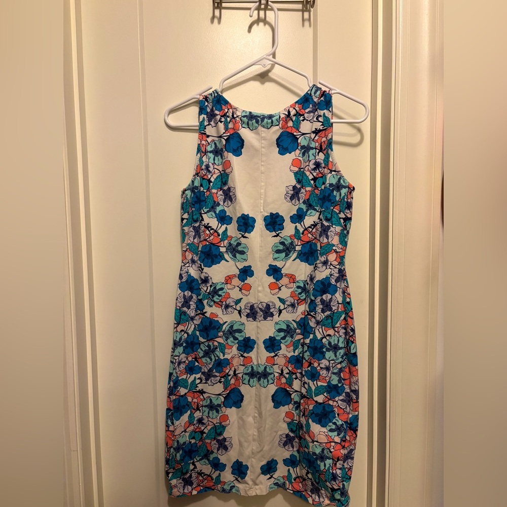 H&M White Sheath Dress Sleeveless Scoop Neck Midi